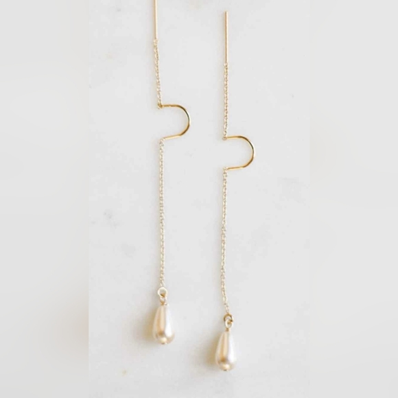 Davie & Chiyo Calista Threaded Earrings - Picture 2 of 4